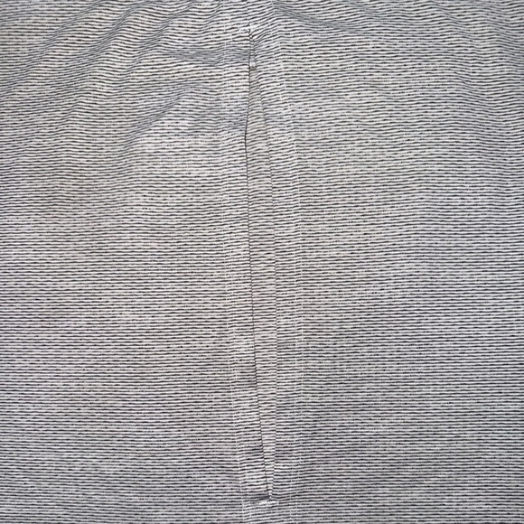 All in Motion Gray Activewear Cropped Top Size Medium - Picture 5 of 5